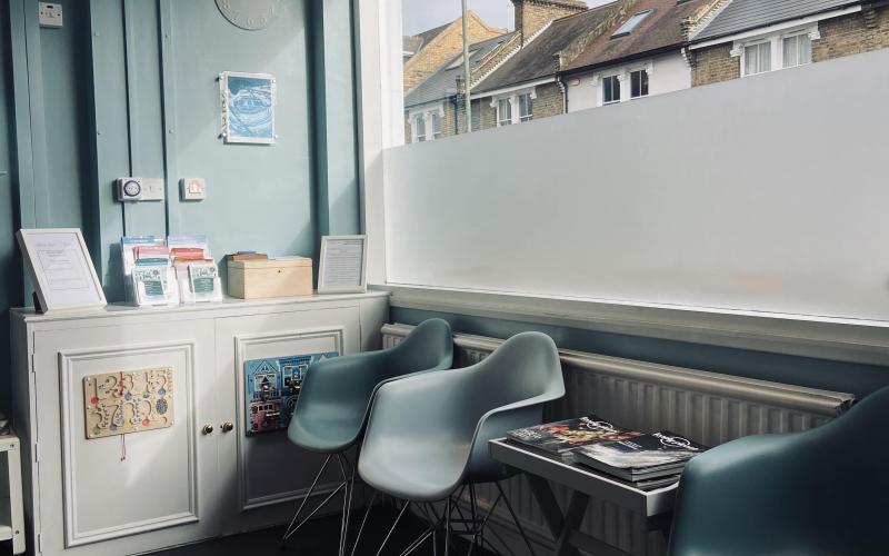 Waiting room for treatments at White Hart Clinic Barnes